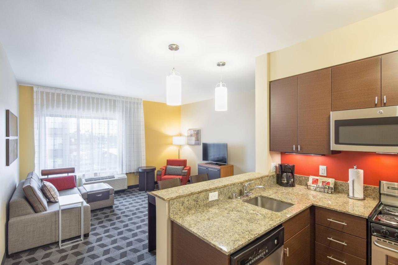Towneplace By Marriott Suites Portland Vancouver Evergreen Extérieur photo