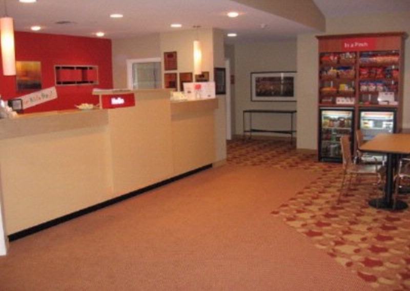 Towneplace By Marriott Suites Portland Vancouver Evergreen Extérieur photo